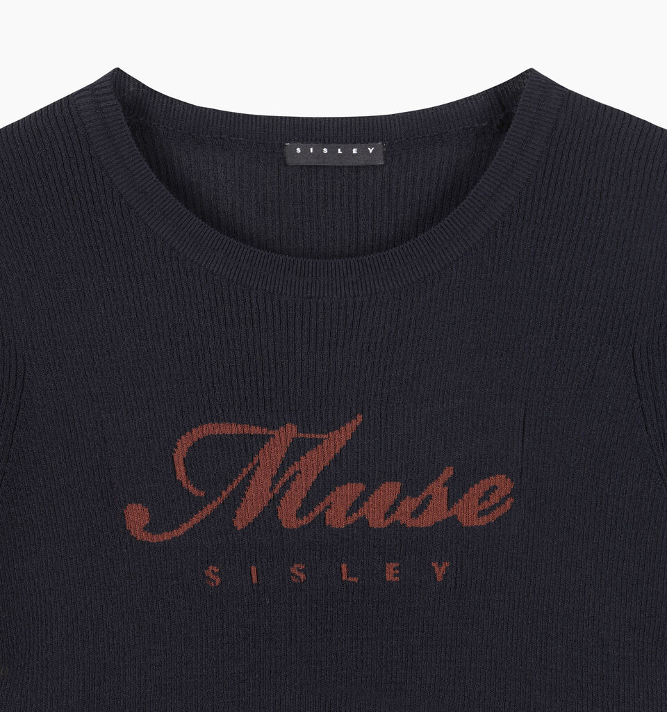 Dark blue sweater with text - null - Dark Blue | Sisley K image number 3